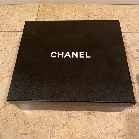 Chanel ankle booties. Worn once. Size 39. Originally $1595. - Picture 5 of 5